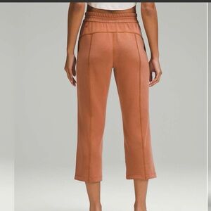🧡Lululemon Softstreme High-Rise Straight-Leg Cropped Pant Sable Size 4